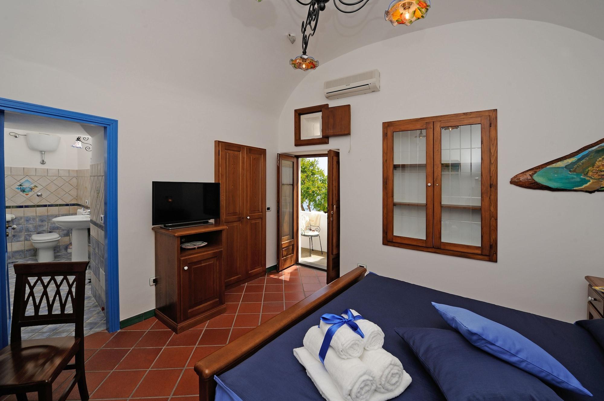 La Casa Del Melograno Villa Furore Bagian luar foto